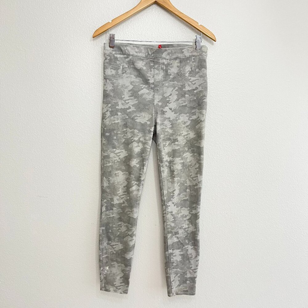 Spanx Jeanish Camo Leggings Size Large Woman's Grey High Rise Skinny